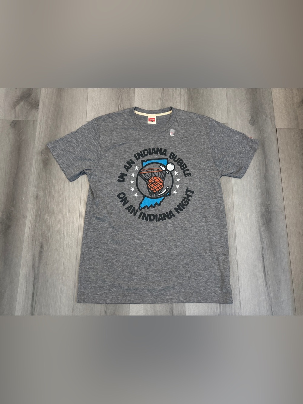 HOMAGE In An Indiana Bubble On An Indiana Night Gray T-Shirt Men's Size Medium